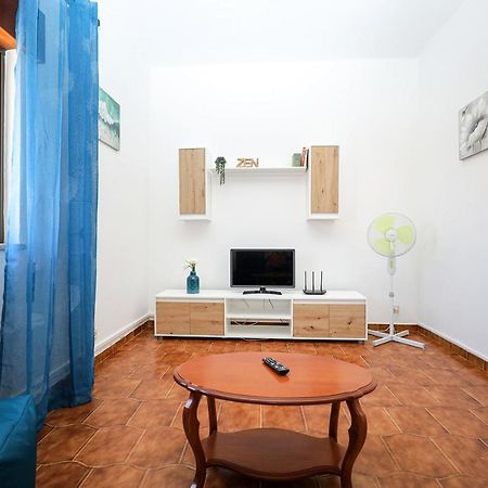 B91 - Bairro Apartment In Лагуш Екстер'єр фото